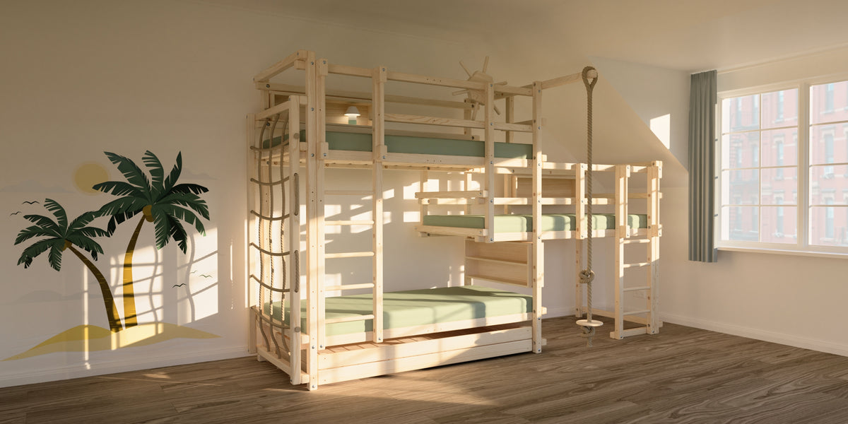 Etagenbett für drei mit Regalen, Kletterseil, Steuerrad und Kletternetz für Kinder zum Klettern, Spielen, Entdecken und Schlafen –  von TAU Abenteuerbetten